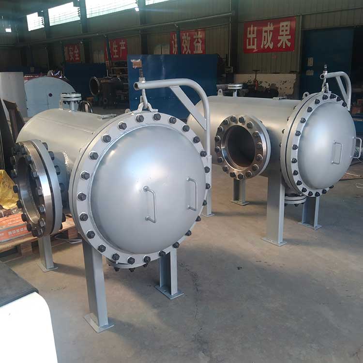 mg冰球突破十大平台生产供应DN350卧式过滤器 液体过滤除杂质