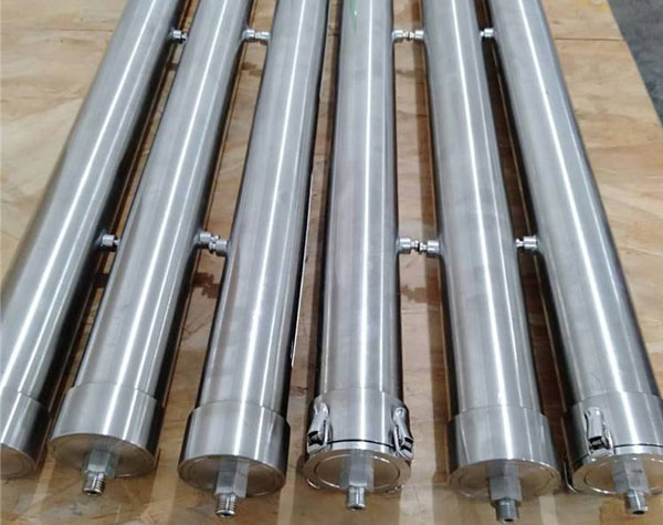 mg冰球突破十大平台 不锈钢离子交换柱TZ214